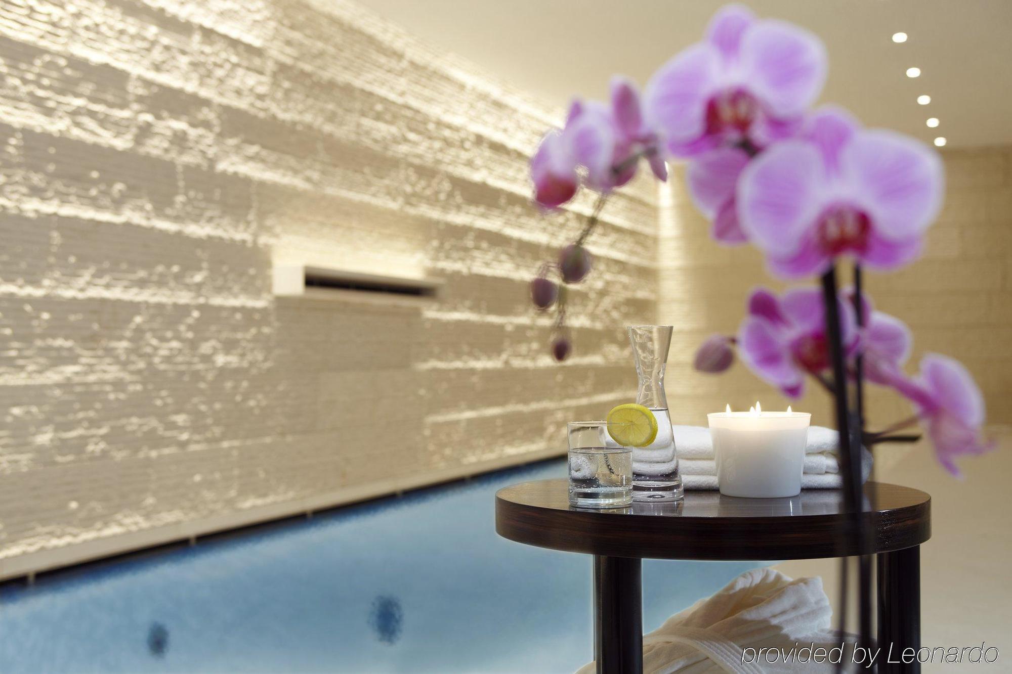 Boutique Hotel Villa Am Ruhrufer Golf & Spa Мильгейм-на-Руре Удобства фото